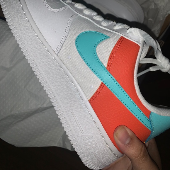 Nike Air Force 1 - Picture 1 of 6